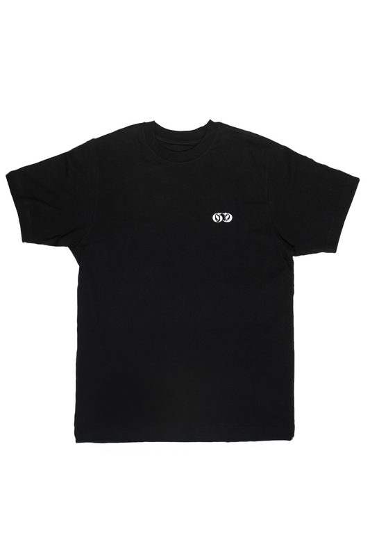 Club T-shirt with printed "GC" and back artwork detailing.